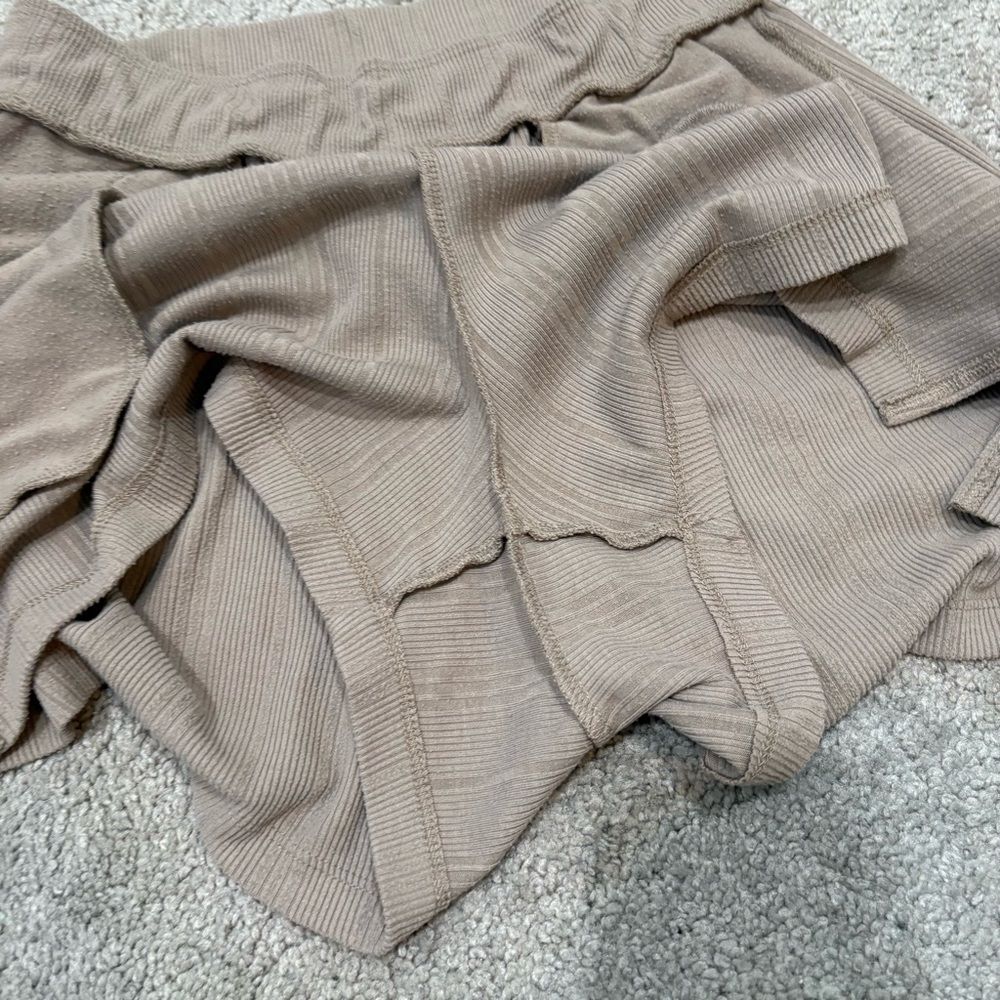 Abercrombie & Fitch Taupe Gray Lounge Shorts Size S - Picture 4 of 10